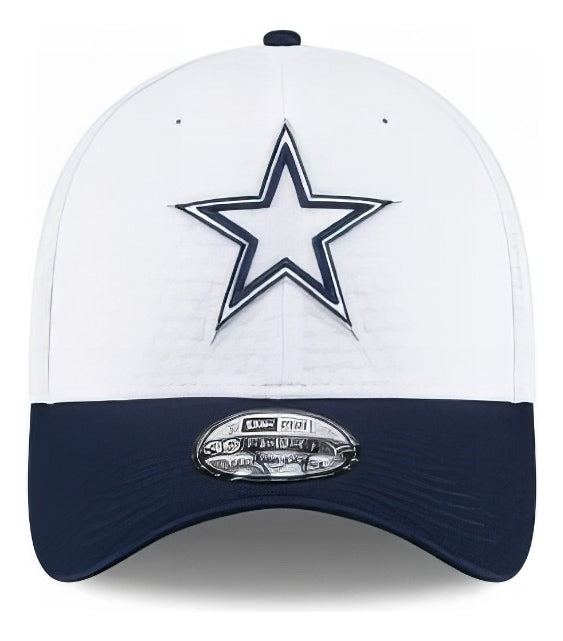 Gorra New Era 3930 Training 24 NFL Dallas Cowboys