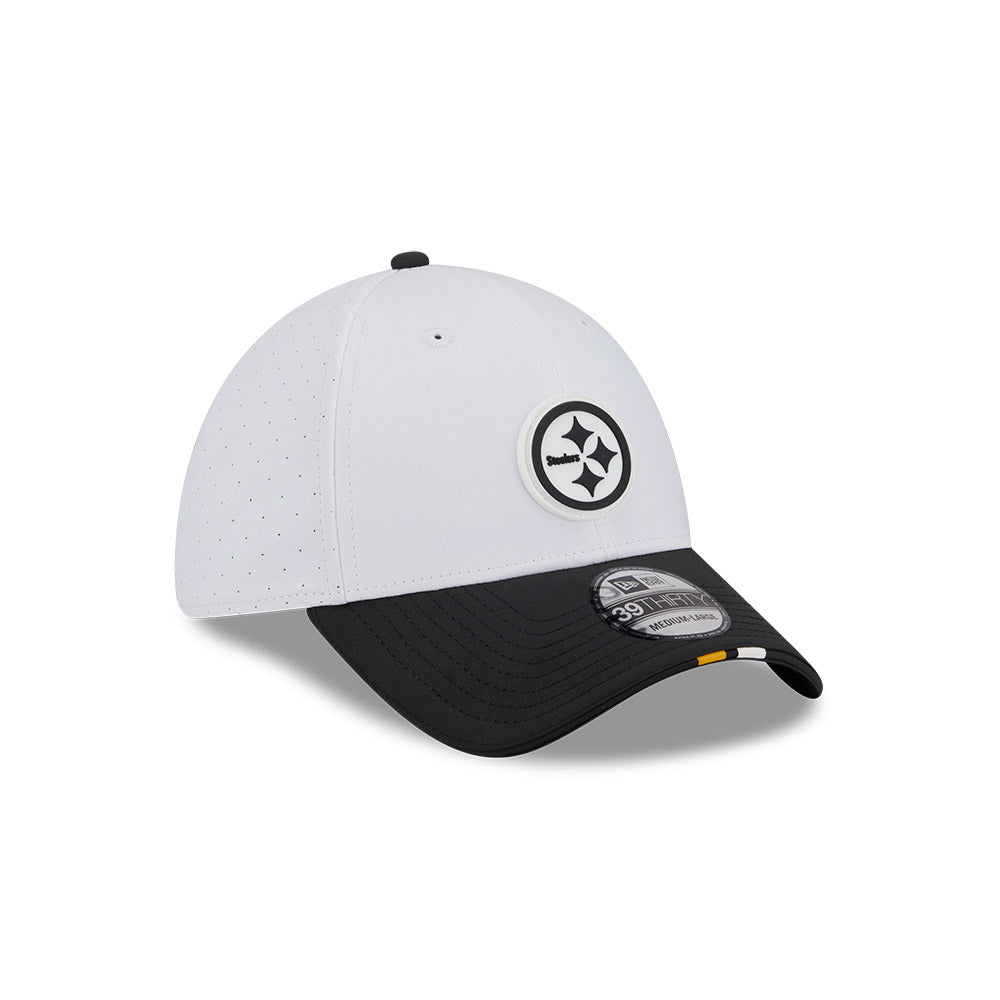 Gorra New Era 3930 Training 25 Pittsburgh Steelers
