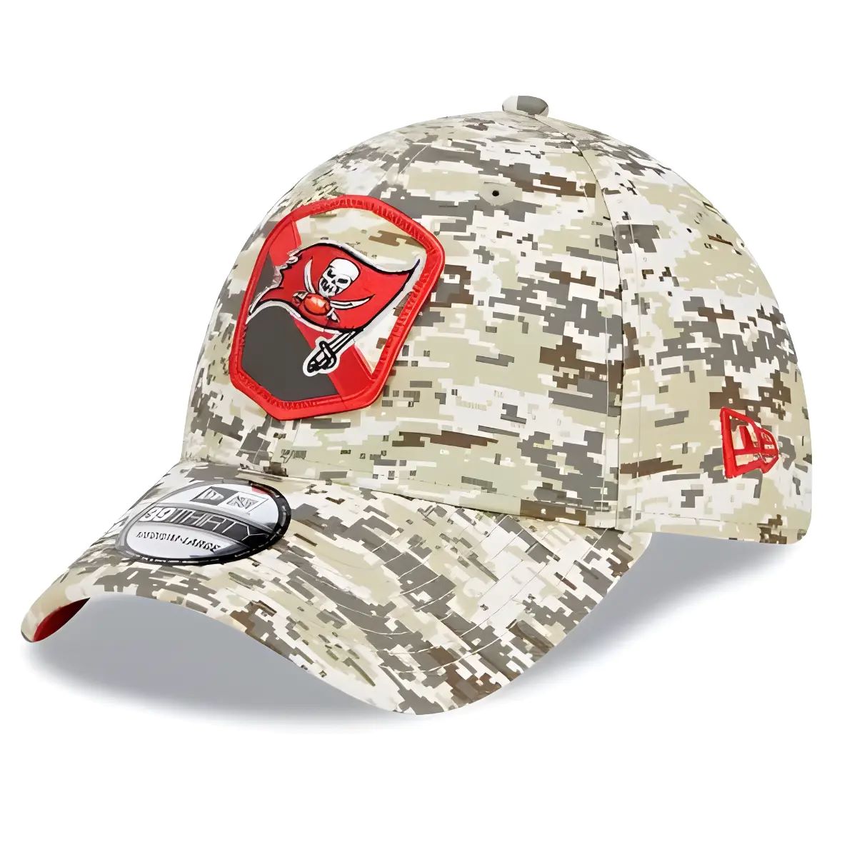 Gorra New Era 3930 Salute to Service 23 Camo Buccaneers