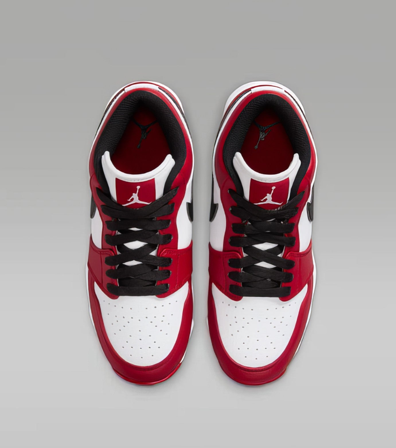 Zapato Cleats Nike Jordan 1 Low 25 Youth Blanco/Rojo