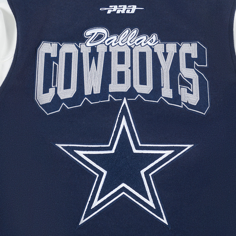 Chamarra Varsity Pro Standard Team Badge Dallas Cowboys