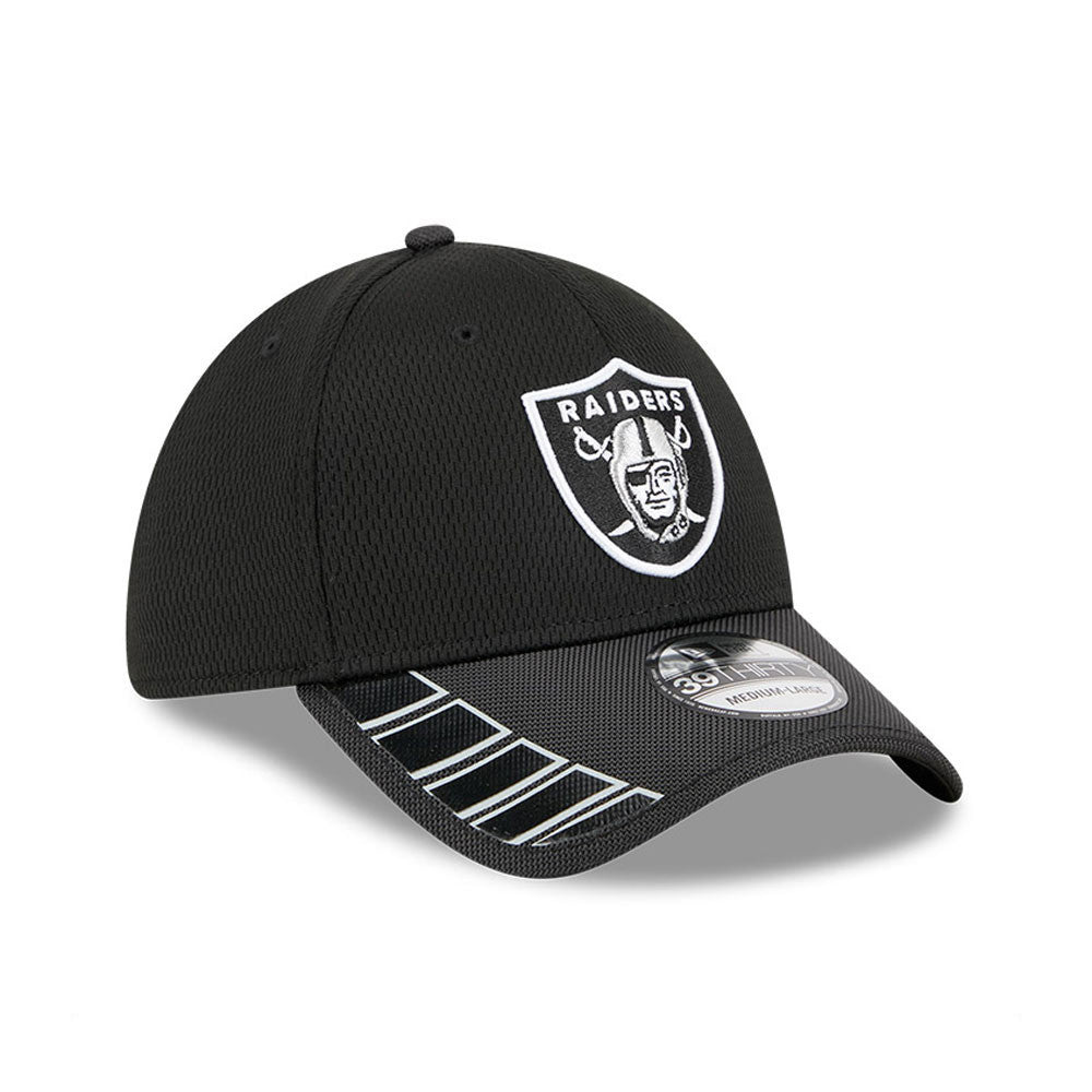 Gorra New Era 3930 Visor Hit 25 Raiders - NERIAS DEPORTES