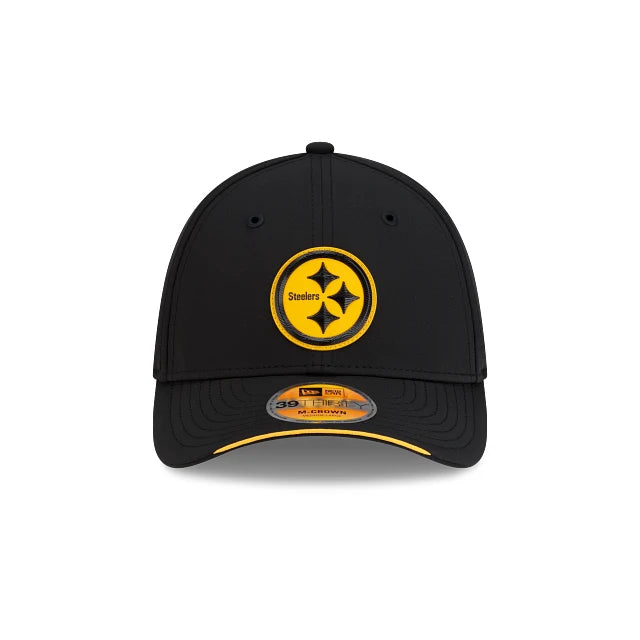 Gorra New Era 3930 SideLine 26 NFL Pittsburgh Steelers