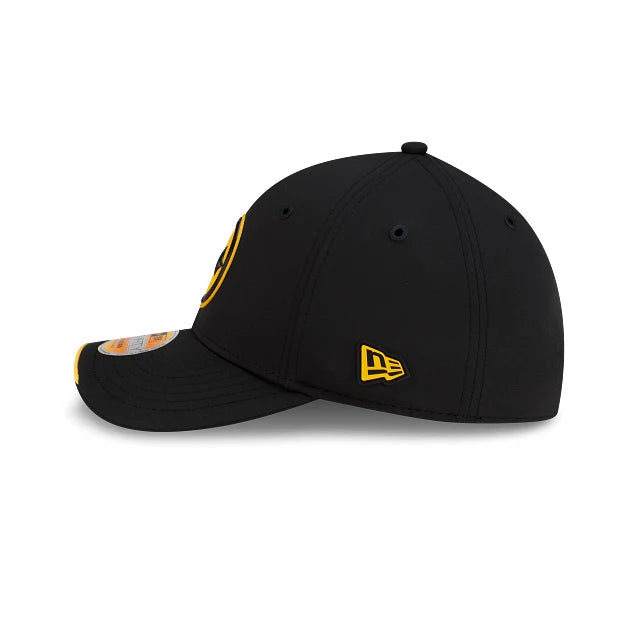 Gorra New Era 3930 SideLine 26 NFL Pittsburgh Steelers