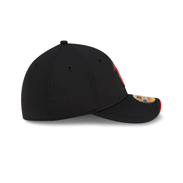 Gorra New Era 3930 SideLine 26 NFL Atlanta Falcons
