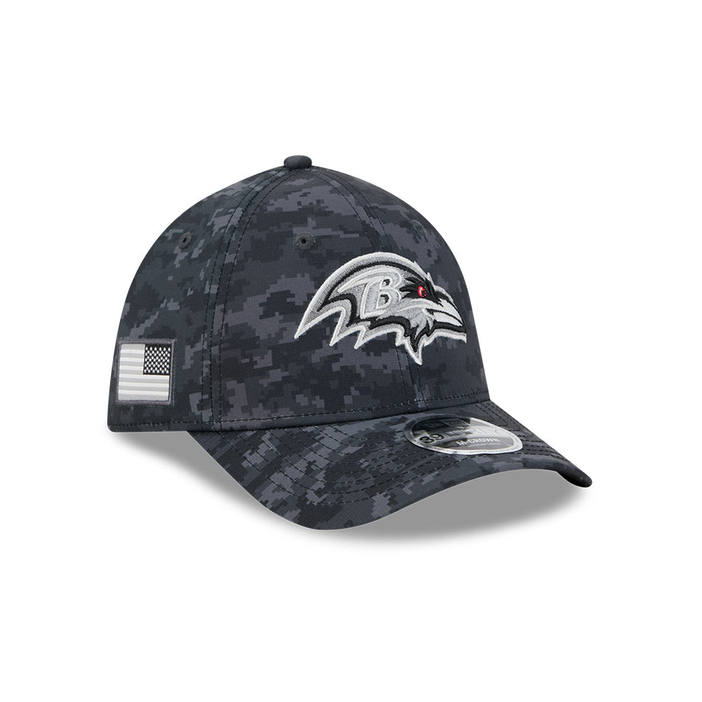 Gorra New Era 3930 Salute To Service 26 Ravens