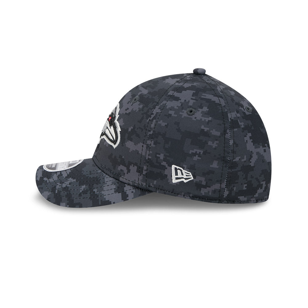 Gorra New Era 3930 Salute To Service 26 Ravens