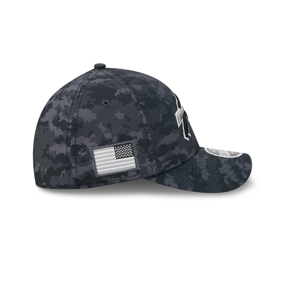 Gorra New Era 3930 Salute To Service 26 Bills