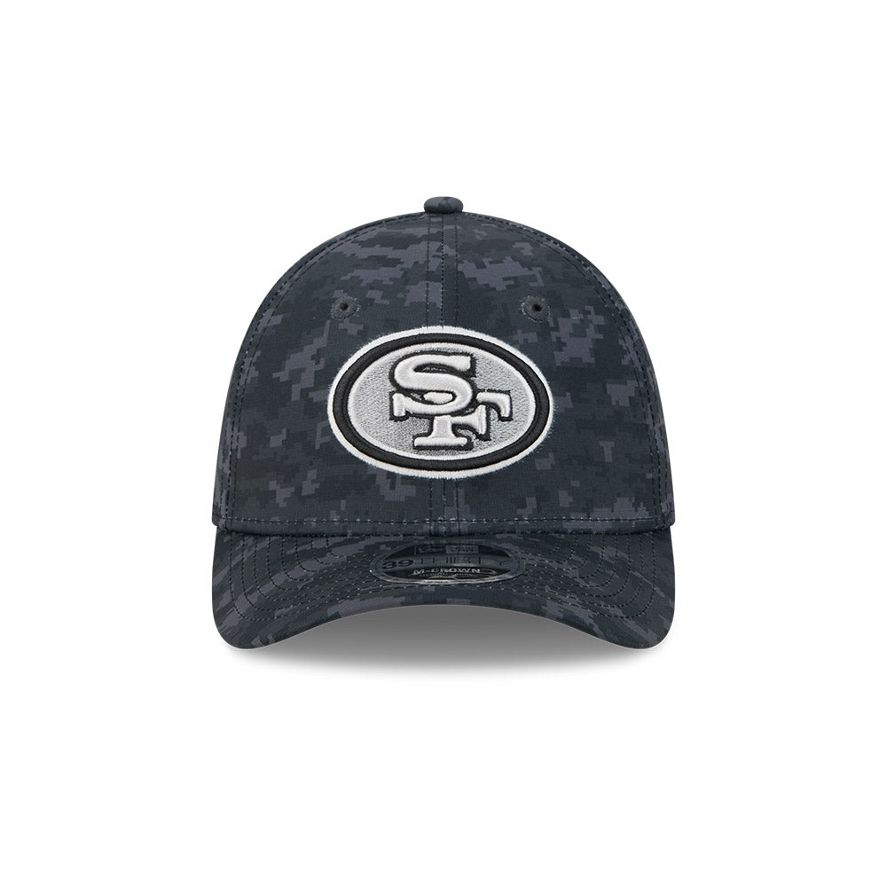Gorra New Era 3930 Salute To Service 26 49ers