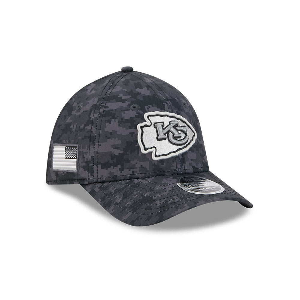 Gorra New Era 3930 Salute To Service 26 Chiefs