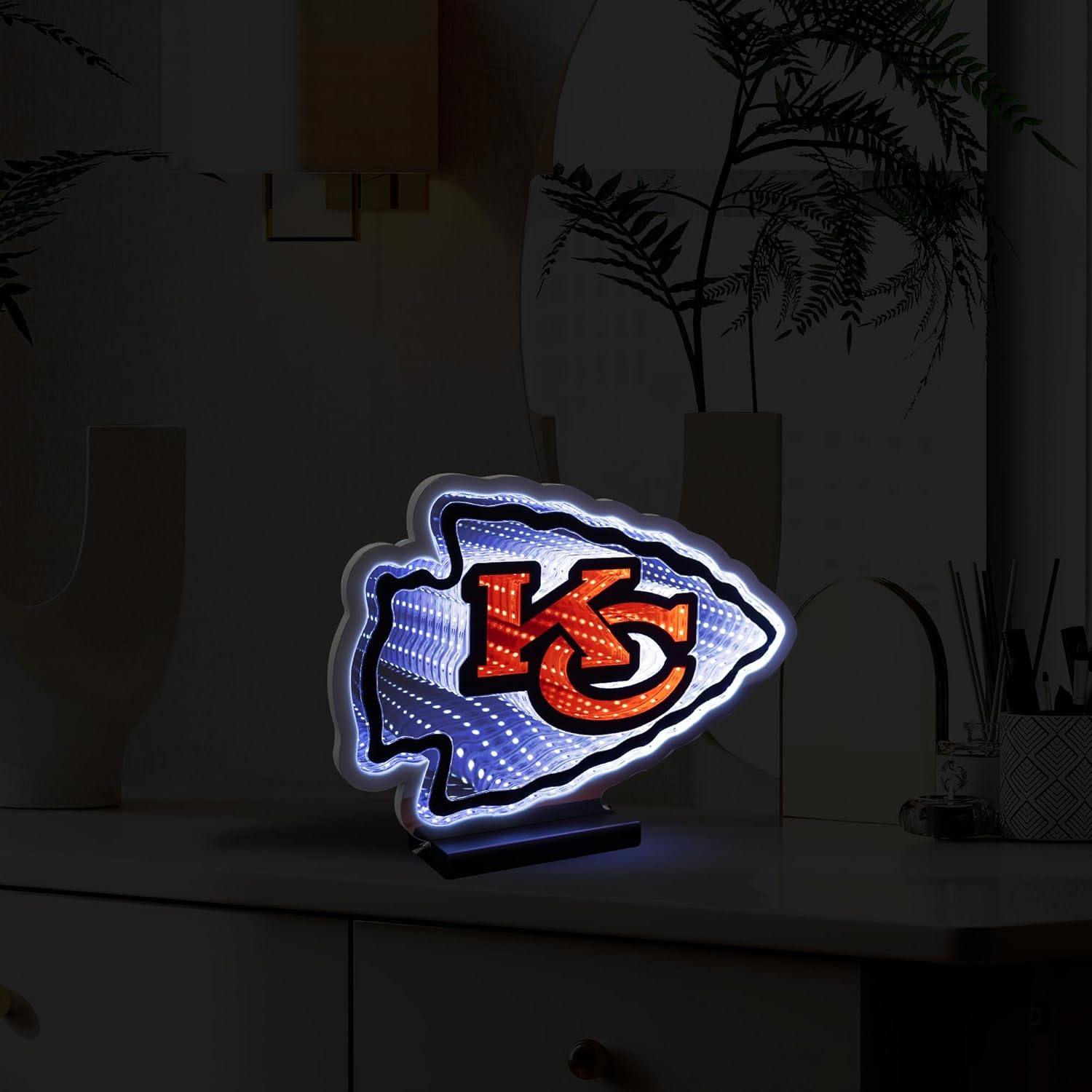 Letrero Luminoso Logo Led Infinity 35cm x 43cm Chiefs