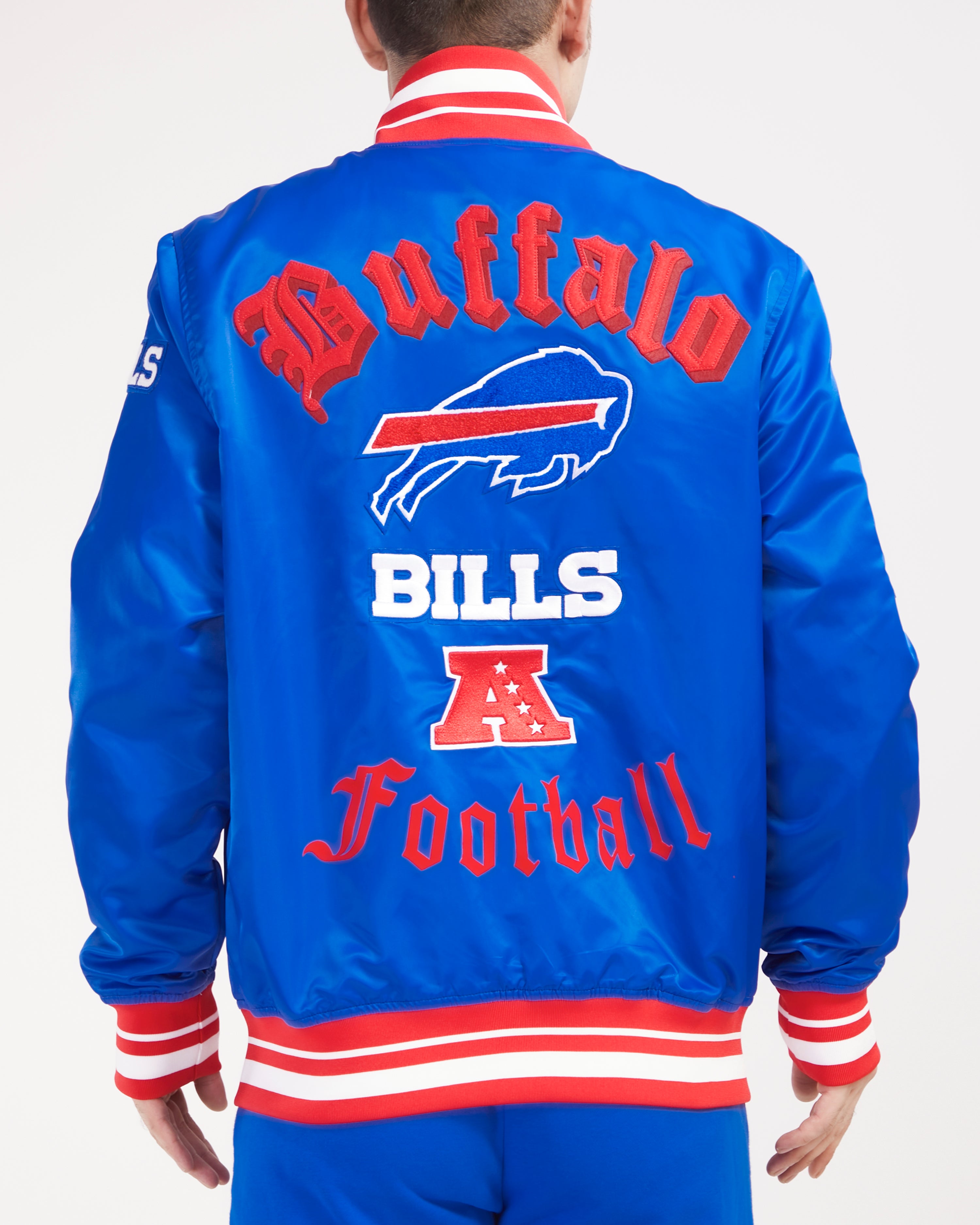 Chamarra Pro Standard Satín Old English Buffalo Bills
