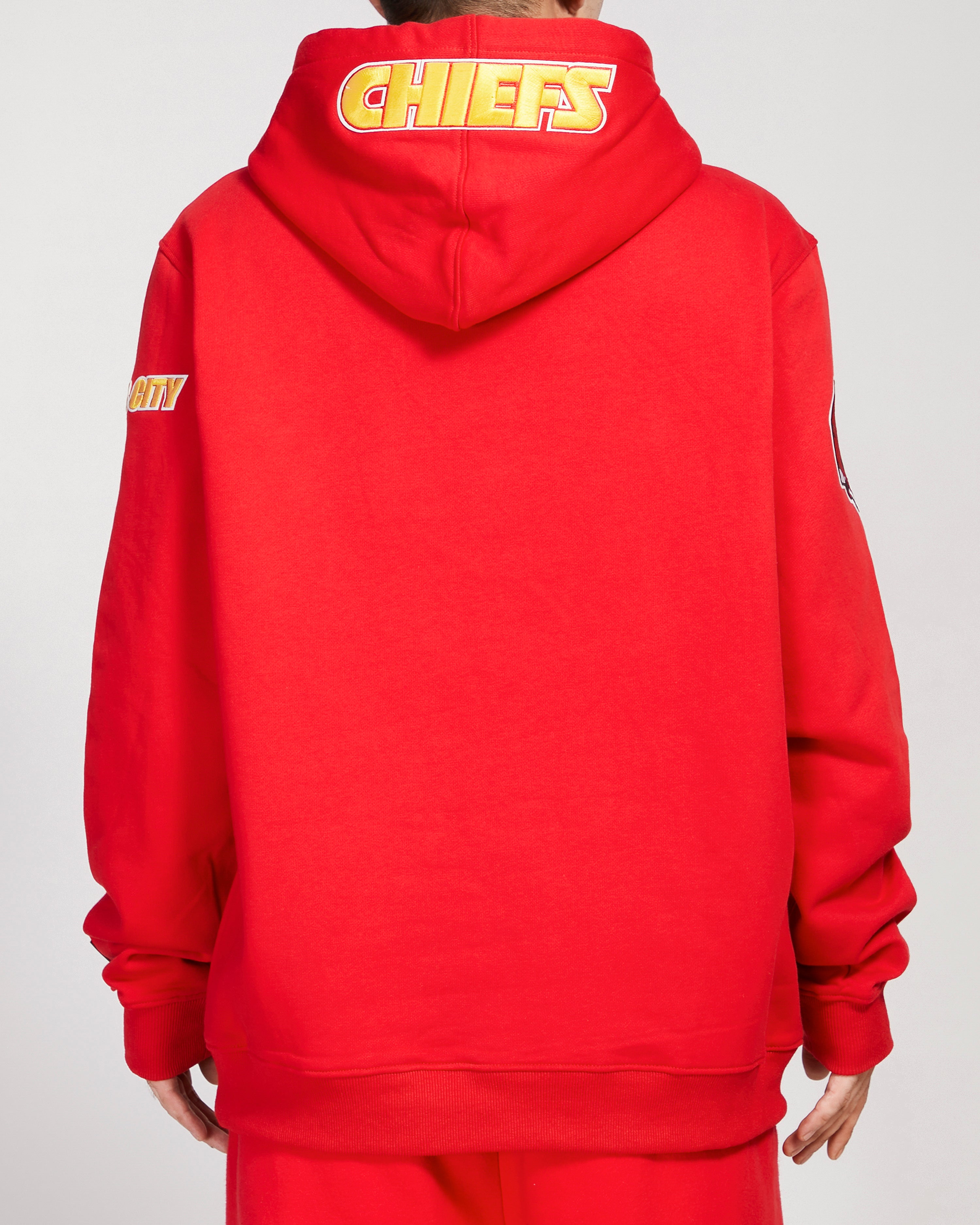 Sudadera Pro Standard Old English Kansas City Chiefs