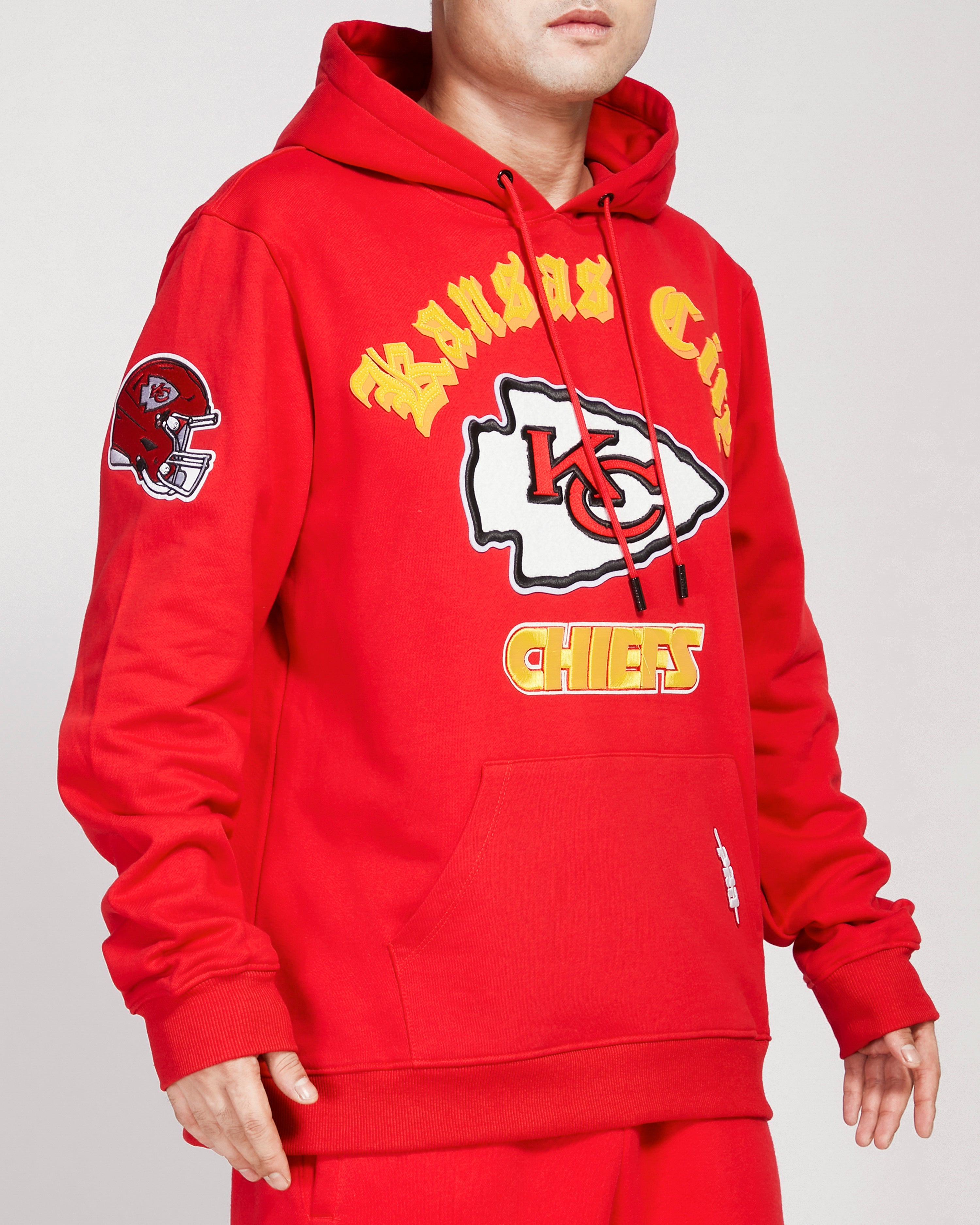 Sudadera Pro Standard Old English Kansas City Chiefs