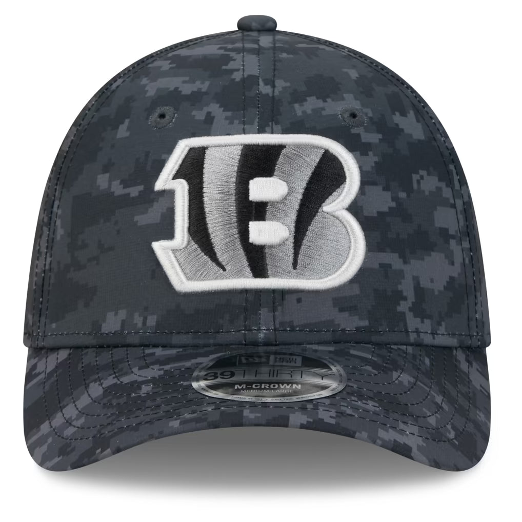 Gorra New Era 3930 Salute To Service 26 Bengals