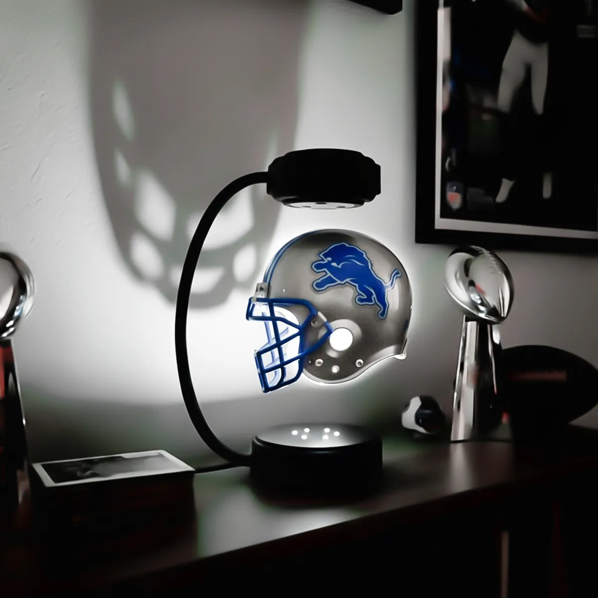 Lámpara Led Casco Flotante Giratorio NFL Detriot Lions