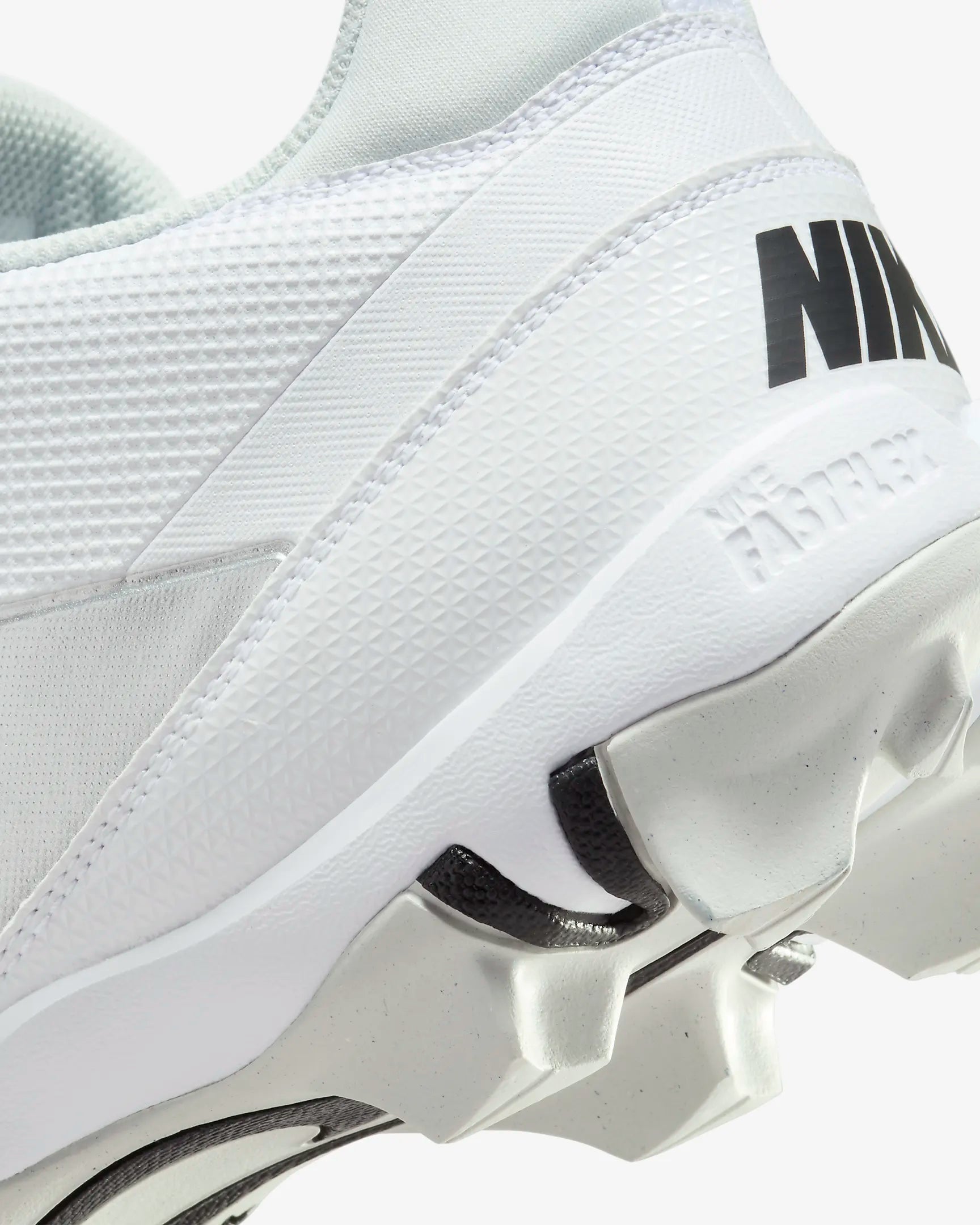 Zapato Cleats Nike Alpha Menace 4 Shark Infantil Blanco - NERIAS DEPORTES